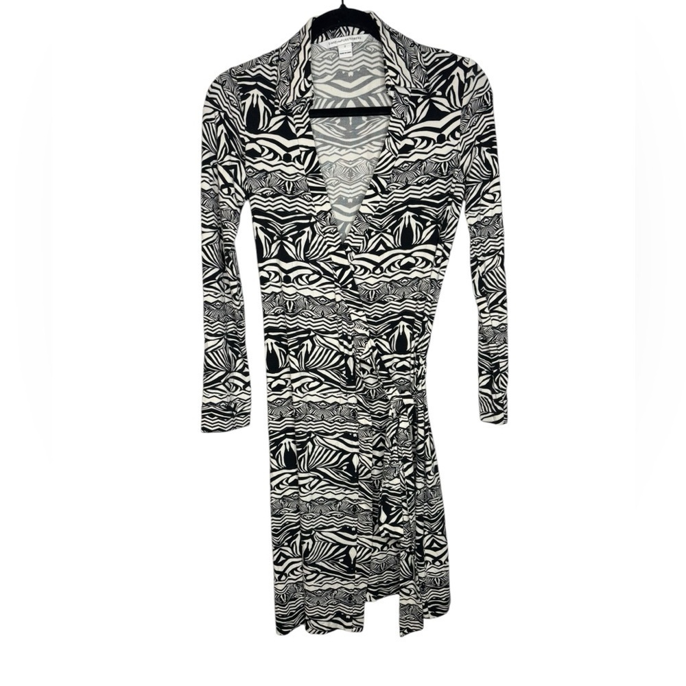 Diane von Furstenberg Dress Black White New Jeanne Two Silk Jersey Wrap Size 2